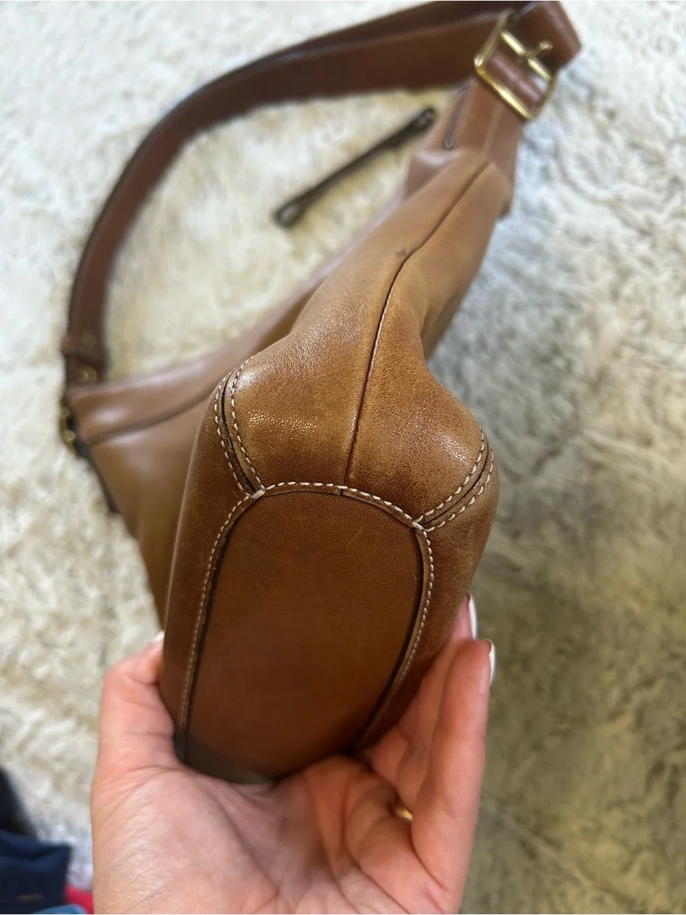 Coach Vintage Legacy Slim Adjustable Strap Shoulder/Crossbody Cognac Leather Bag
